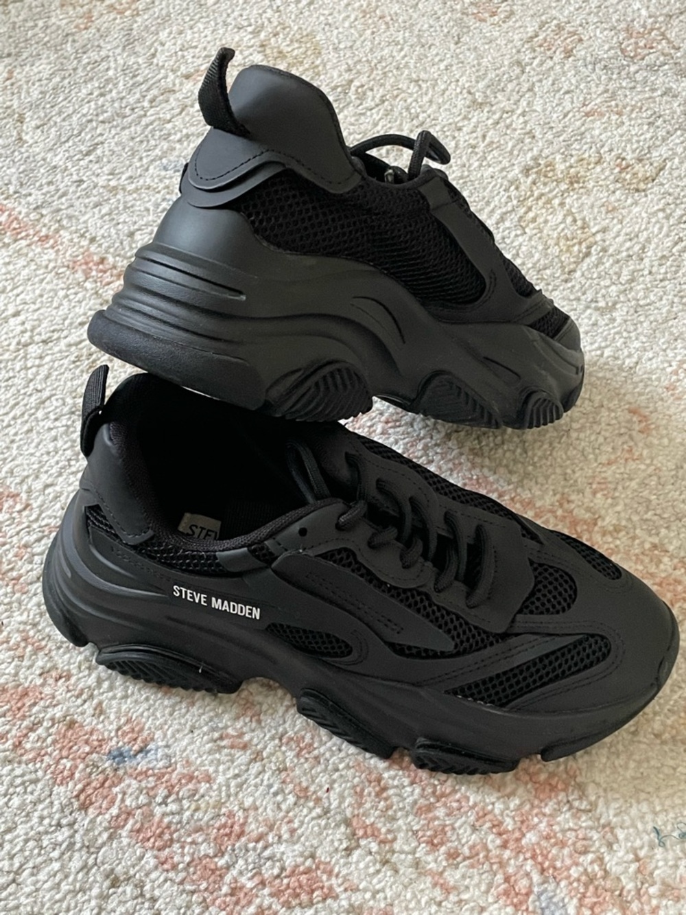 Steve Madden Black Sculpted-Chunk Trainer Sneakers